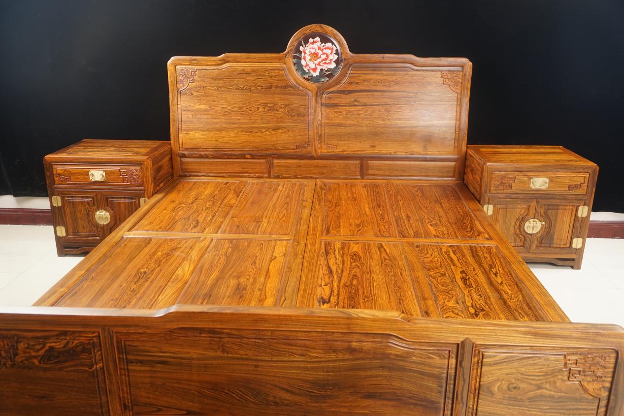 红木家具:慢工出细活,定制红木家具不宜心急