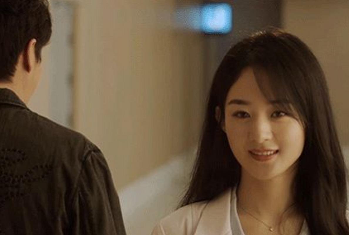 赵丽颖|继《宫锁沉香》之后，赵丽颖再次饰演反派角色，眼神犀利令人害怕