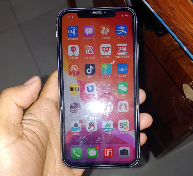 iphone11|网友贪便宜1900买iPhone11，不仅有网络锁，还有隐藏ID锁！