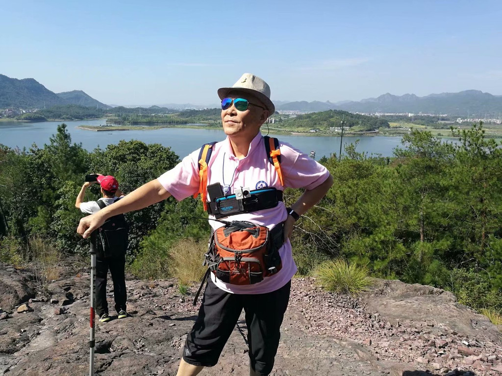 医学小栈|65岁老人骨骼不亚于年轻人，秘诀是3件事，医生：做法值得学习