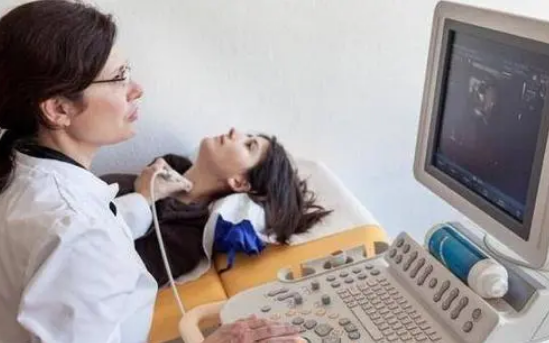 天天听健康 26岁美女经常失眠，检查出甲状腺癌，医生：这1“致癌水”是祸根