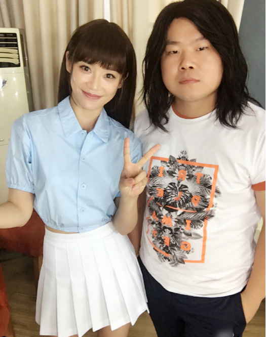 孙越|相声演员孙越的妻子，被网友调侃是带了假发的岳云鹏，福气满满的