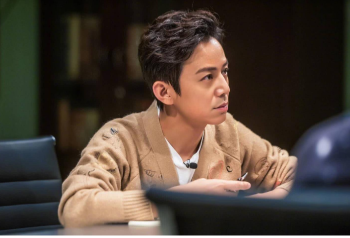 |何炅并不是没有脾气的烂好人，他是有原则有喜恶，有自己坚持的