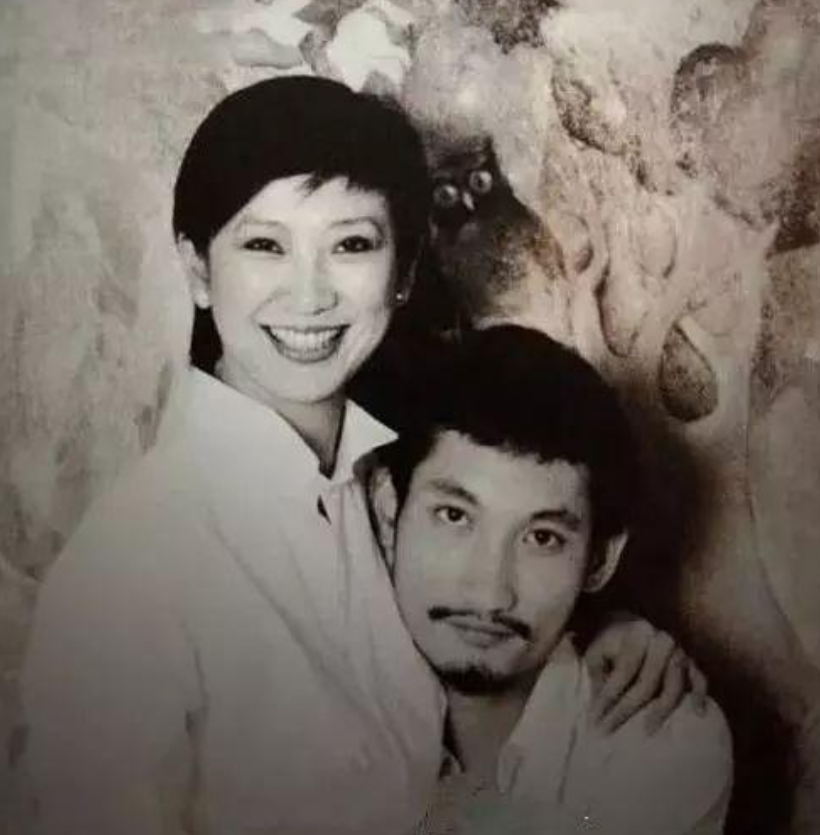 施南生|施南生：被徐克宠了30多年，为何最后会输给比丈夫小30岁的小助理