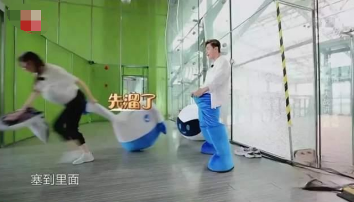 吃瓜群众|是表演入戏还是别有用心？围观也有节操，吃瓜群众要分清专业与猥琐！