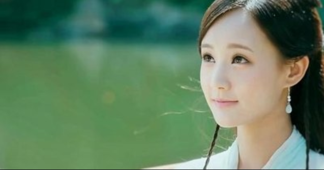 水均益|李一桐的逆袭之路，从曾经的赵丽颖替身到如今的女主，她的一路走来实属不易！