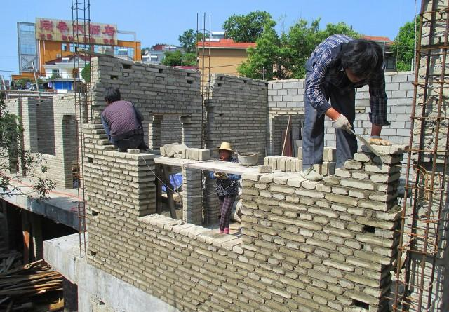 混凝土|农村砖混承重墙有裂纹是什么原因?