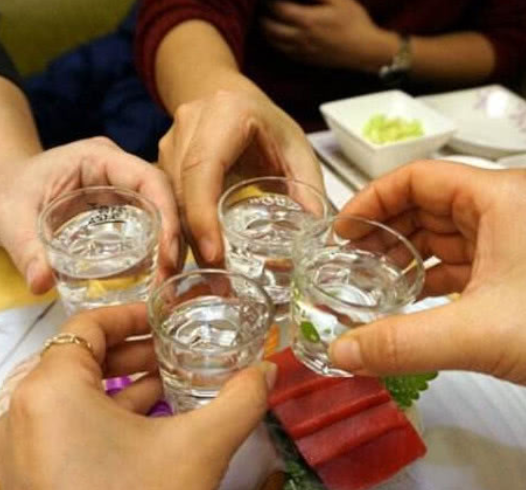 胃病|36岁定州男子，每天吃生花生米养胃，半年后，他得到了什么？