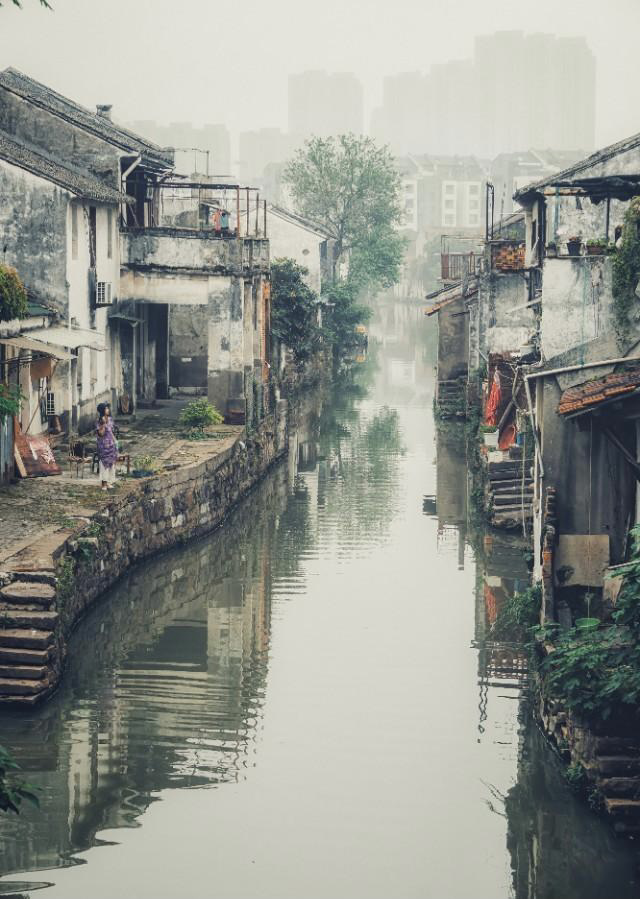 麦麦的平凡 苏州常熟，古河道两岸古风送儿浓郁，尽显江南风情