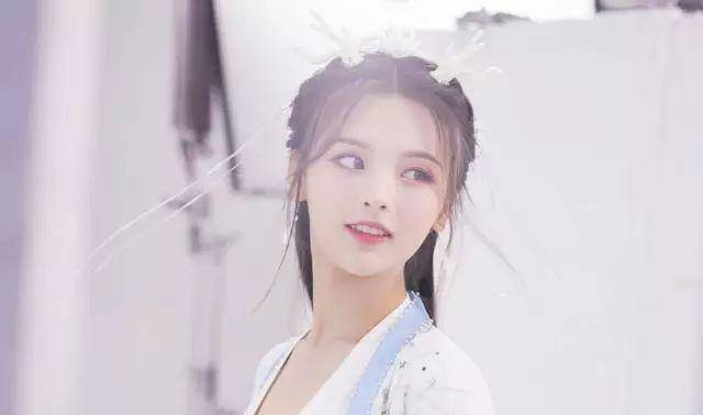 赵丽颖|9位女星网游古装造型，赵丽颖杨幂刘亦菲郑爽林志玲娜扎，谁最美