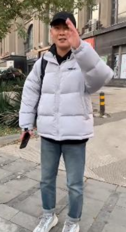 相声|栾云平马路边上发布新消息，这下，过春节又有相声听了