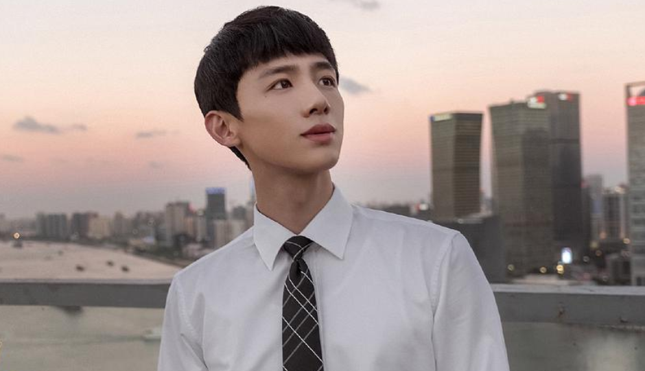 白敬亭|白敬亭：考驾照途中被拉进剧组，“一不小心”走红改变一生命运