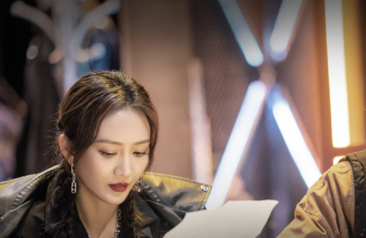 王鸥|在综艺《明星大侦探》中，王鸥的认真程度，绝对不输杨蓉