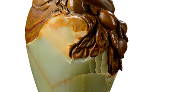 翡翠|市面上这么多B货翡翠，戴起来会对身体有害吗？不知道的了解一下