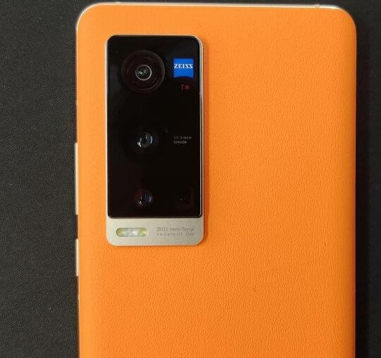 荷叶说|街头拍摄是用手机好还是专业相机好？