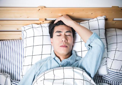 天天听健康 5种食物正在悄悄“偷走”你的睡眠，提醒家人撤下桌，拥有好睡眠！