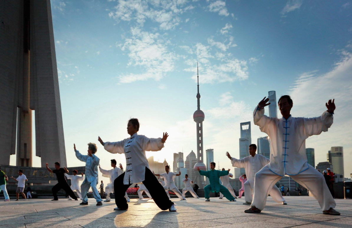 长寿|中老年人想要健康长寿应保持锻炼,医生:要避开这三则晨练误区