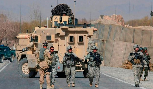 丟盔卸甲，美軍倉皇從阿富汗逃跑，阿政府接受中國方案已經晚瞭-圖2