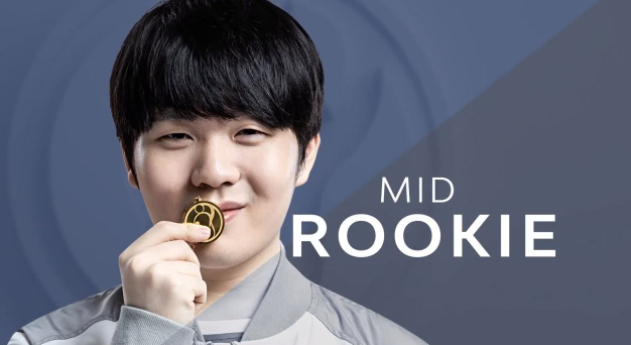 rookie|Rookie韩服把Showmaker打成0-10-0，中路线霸回来了，IG后悔吗？