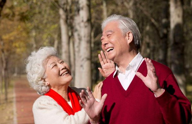 肝脏|不管男女，喝酒后若有3个表现，肝或已“撑不住了”，尽早戒掉