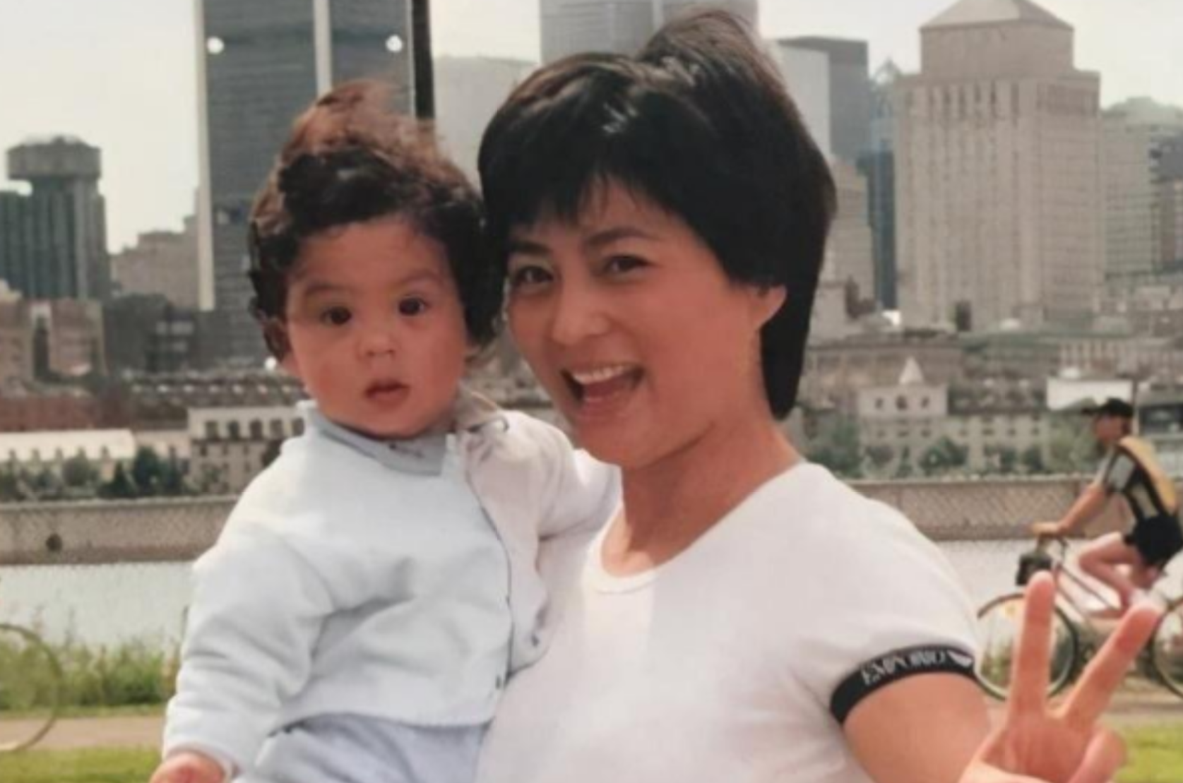 新晋宝妈育儿记|1995年，一个偶然的机会，李玲玉与加拿大富商杰瑞相识