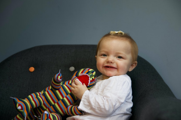 小邢聊育儿|给宝宝吃药，千万别强灌硬喂，小心引发危险！