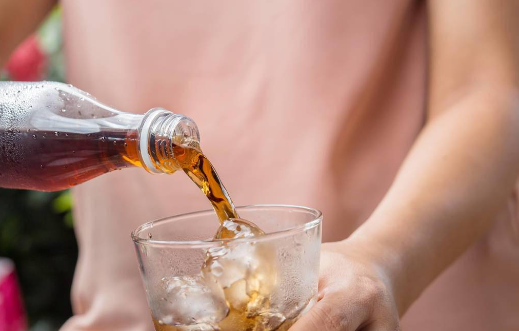 医生|女孩查出甲状腺癌,室友后悔,医生痛批:天天吃这些,神仙也得病