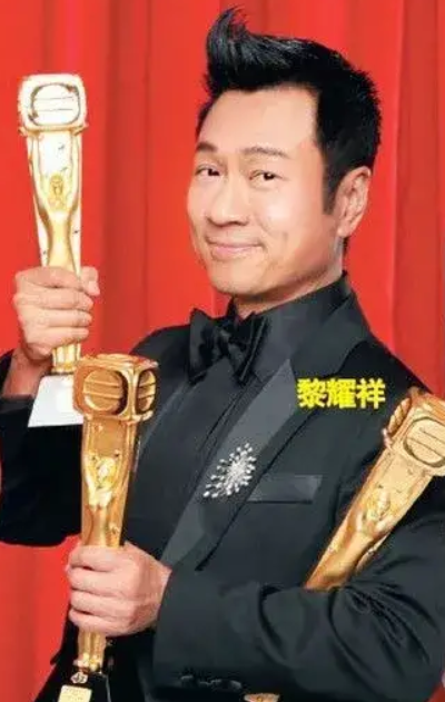 黎耀祥|57岁的黎耀祥仍5点钟起床，努力拍戏，只因儿子没出息！