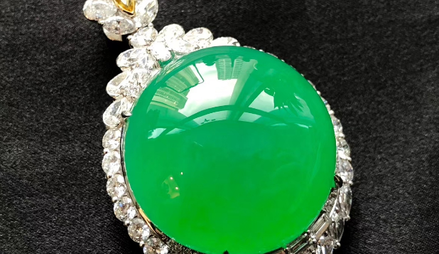 翡翠|翡翠行业中有很多说法，还有一种完全是无稽之谈，棉真的会化开吗