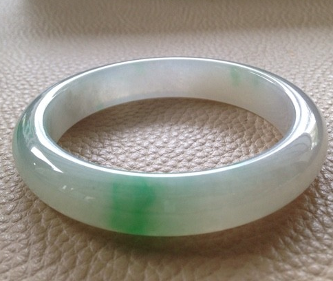 翡翠|你不知道的翡翠行话！翡翠的“生长纹”，千万别当成瑕疵扔了