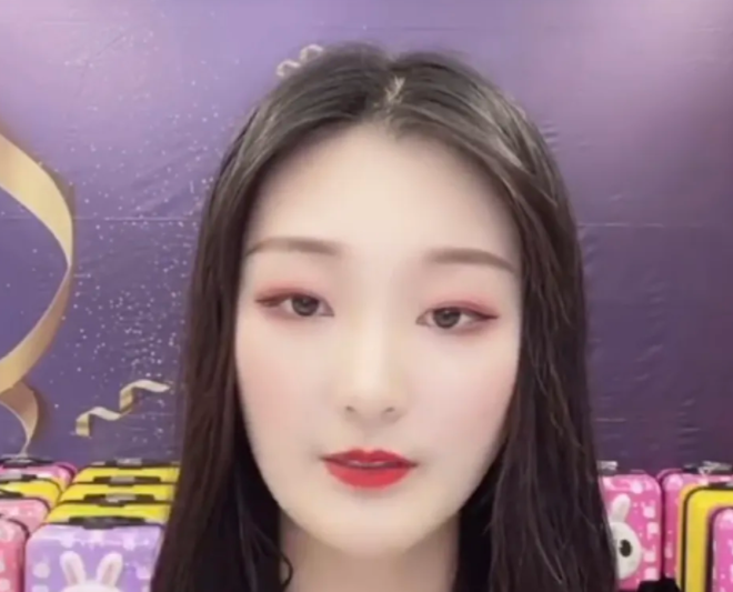 陈亚男|大衣哥对儿媳妇陈亚男或早有防备？抽身离开，也带不走多少财产