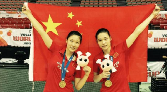 王夢(mèng)潔|郎平臉色鐵青！王夢(mèng)潔連續(xù)躲一傳，林莉沖擊奧運(yùn)會(huì)迎來(lái)良機(jī)