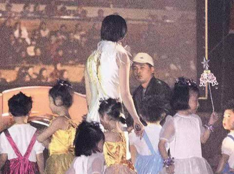 赵薇|娱乐圈到底有多乱？好多爆料让人看了不敢相信？