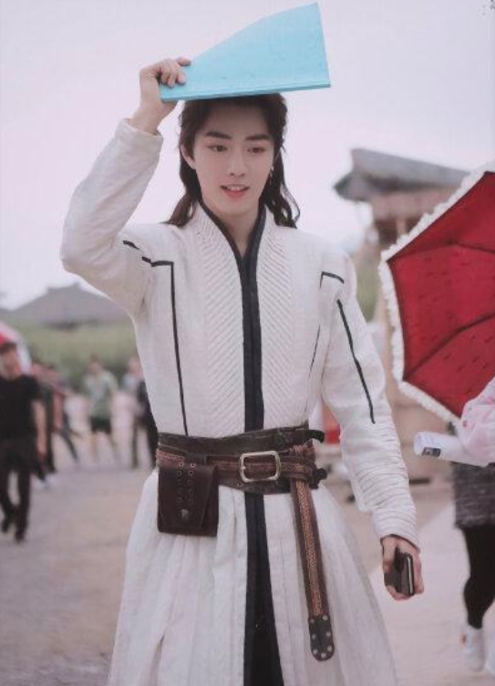 肖战|肖战再拍《斗罗大陆2》,女主将换人?网友:等不及想看