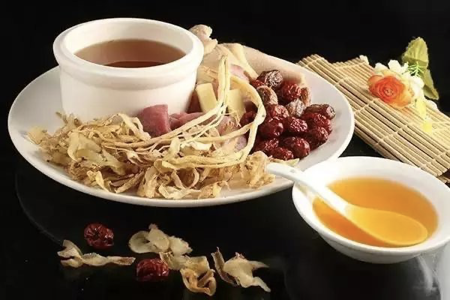 子宮肌瘤|桂圓是子宮肌瘤的“發物”？醫生：你若愛吃3種食物，可遠離結節