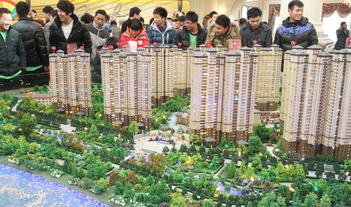 郑州|割韭菜还是失控，郑州开发商鑫苑国庆多盘大跳水，你敢买吗？