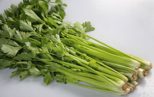 尿酸|含高嘌呤食物“被揪出来”，海鲜排不上，尿酸高的再喜欢吃都不要碰！