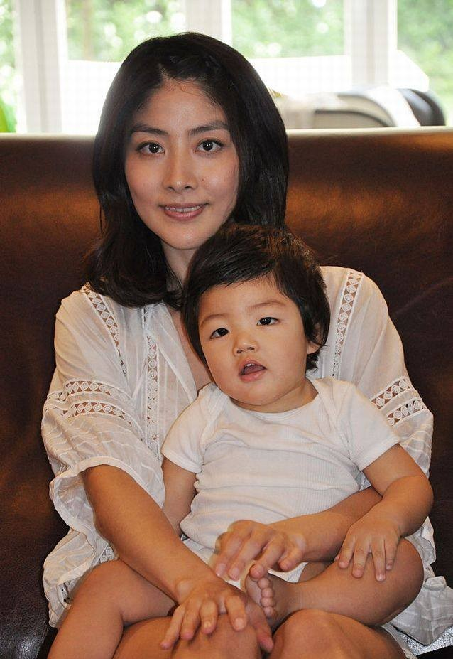 陈慧琳|陈慧琳近照，丈夫秃顶显沧桑，陈慧琳曾表示：老公秃得不算太难看