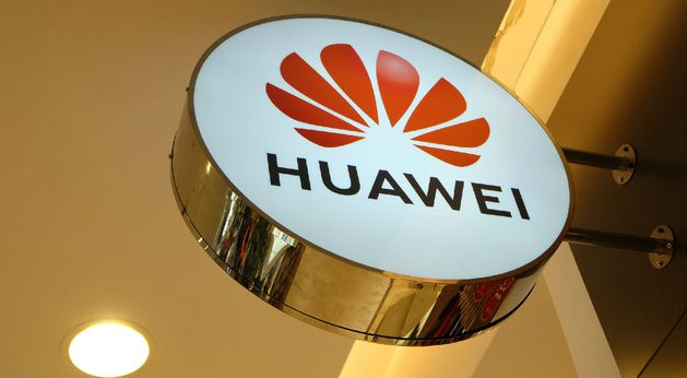 雷三趣说|华为自主研发系统，花费九年的时间研发，安卓不再是唯一选择