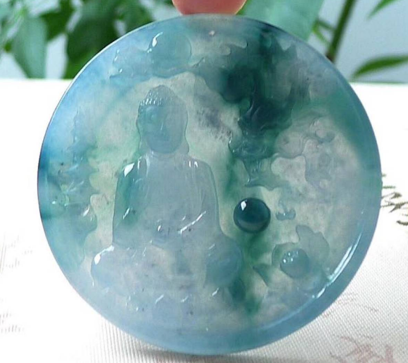 翡翠|翡翠是很好的收藏品,什么样的增值空间大呢?还是要看品质