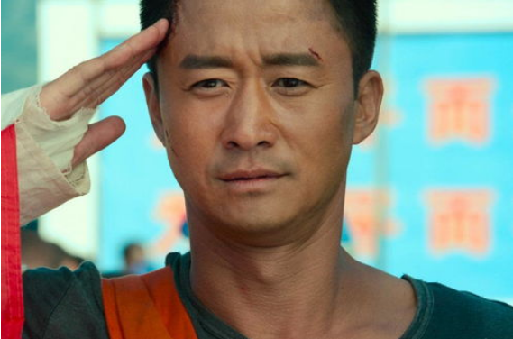 吴京|为何大家都说合照要远离吴京？原以为在开玩笑，看到照片后秒懂