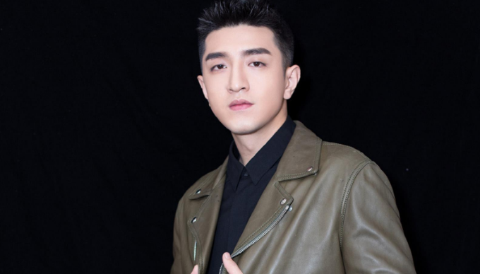 赵薇|娱乐：2021被女人“拉下神坛”的九大男星，一个比一个“渣”