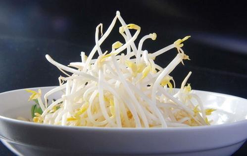 医线天|肝不好的人可以吃牛肉吗？医生提醒：3种食物尽早撤下餐桌