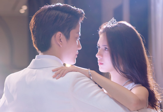 张予曦|张予曦颜值这么绝,活该能从网红成功转型到女明星!