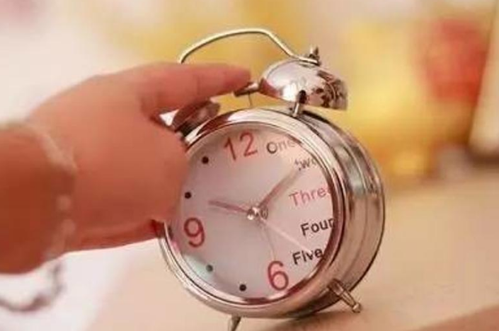 医生|吃一次等于10袋盐，很多人吃上瘾，医生怒斥：无知，都是自毁甲状腺