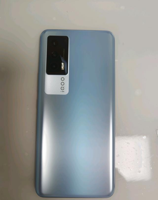 绝版的温柔|当下除了华为之外还有性价比高的手机品牌吗？