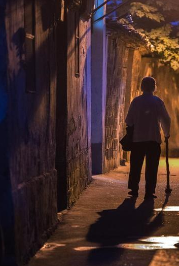 浓烈难咽下|大家亲身经历过或者听到过什么恶有恶报的故事吗？