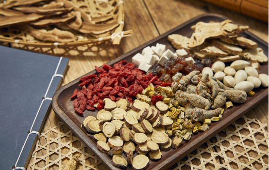 医生|女孩查出甲状腺癌,室友后悔,医生痛批:天天吃这些,神仙也得病