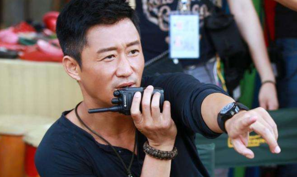 吴京|她片酬超过李连杰和成龙的总和,走路也要钱?吴京:请不起她