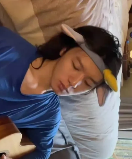 |又一个男艺人“睡粉”被曝光，女子谎称有孕后，称自己不能生育